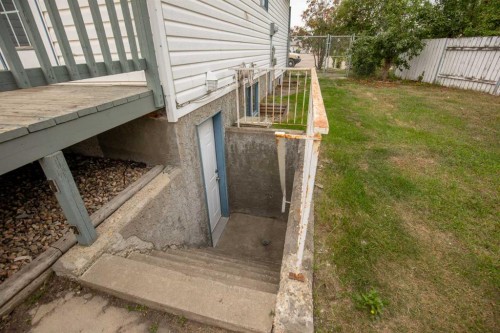 65 Sunrise Close, Blackfalds, AB 