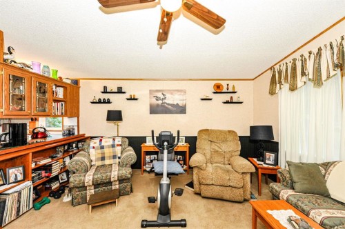 117 Railway Avenue, Rosalind, AB 