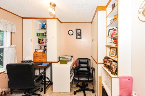 117 Railway Avenue, Rosalind, AB 