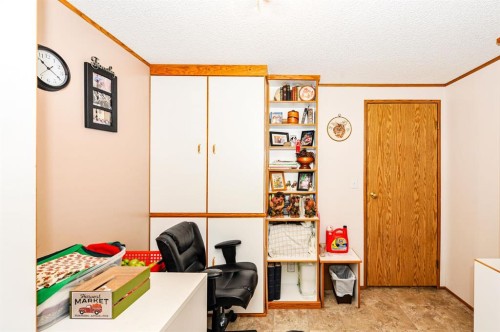 117 Railway Avenue, Rosalind, AB 