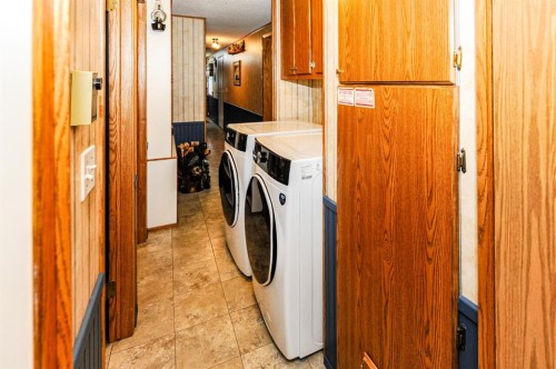 117 Railway Avenue, Rosalind, AB 