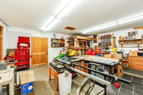 117 Railway Avenue, Rosalind, AB 