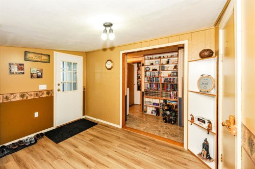 117 Railway Avenue, Rosalind, AB 