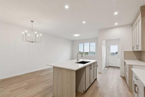 112 Lucas Green Nw, Calgary, AB 
