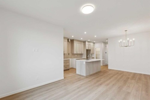 112 Lucas Green Nw, Calgary, AB 