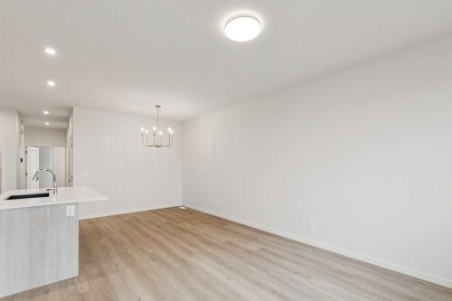 112 Lucas Green Nw, Calgary, AB 