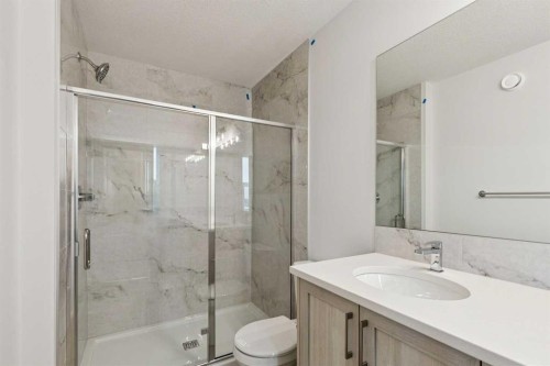 112 Lucas Green Nw, Calgary, AB 