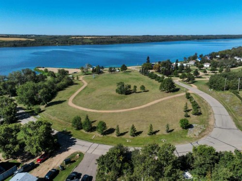 126 Red Wing Crescent, Tillicum Beach, AB 