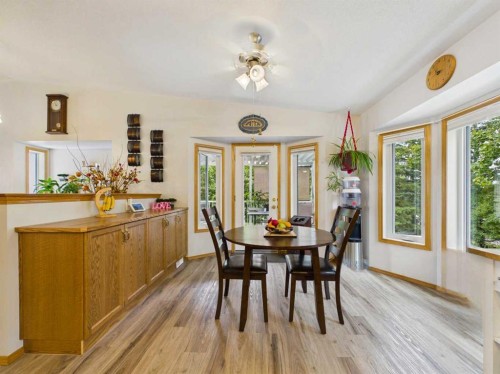 13 Dunn Close, Red Deer, AB 