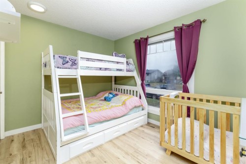 152 Dundee Crescent, Penhold, AB 