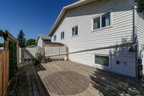 33 Eggleton Street, Red Deer, AB 
