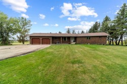 5220 68 Street Camrose, AB T4V 1X6