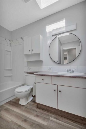 9 Harper Drive, Sylvan Lake, AB 
