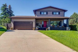 5323 Margodt Close  Innisfail, AB T4G 1E6