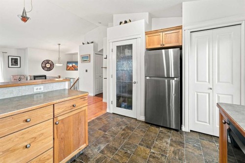 30 Kirkland Close, Red Deer, AB 