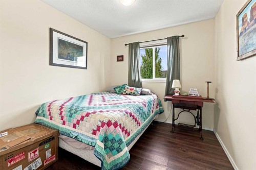 30 Kirkland Close, Red Deer, AB 