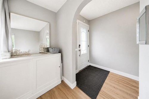 516 Terrace Park, Red Deer, AB 