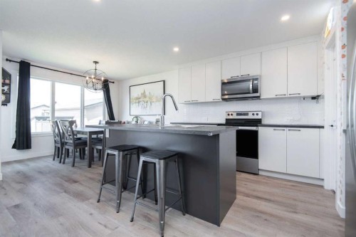30 Cascade Street, Blackfalds, AB 