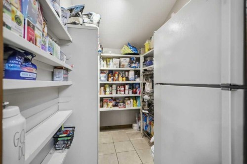 137 Dickenson Crescent, Red Deer, AB 