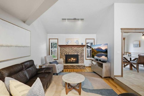 137 Dickenson Crescent, Red Deer, AB 