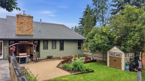 137 Dickenson Crescent, Red Deer, AB 