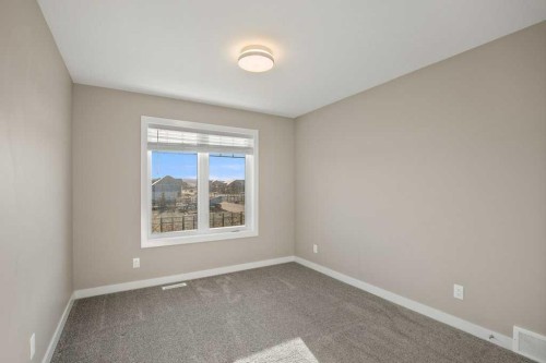 26 Tagish Avenue, Red Deer, AB 