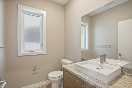 26 Tagish Avenue, Red Deer, AB 