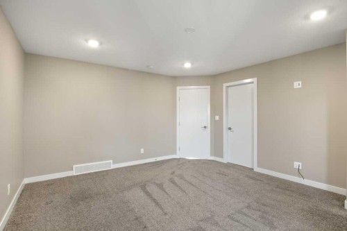26 Tagish Avenue, Red Deer, AB 