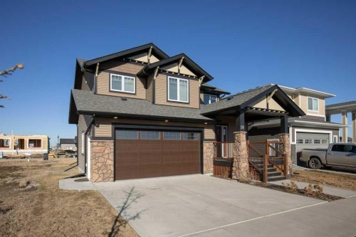 26 Tagish Avenue, Red Deer, AB 
