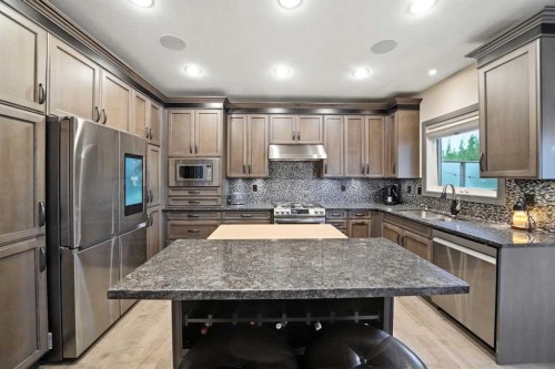 13 Lazaro Close, Red Deer, AB 