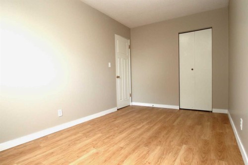 17 Overdown Drive, Red Deer, AB 