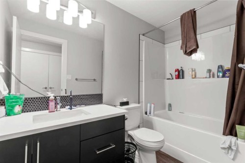75 Ellington Crescent, Red Deer, AB 