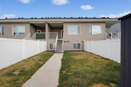 75 Ellington Crescent, Red Deer, AB 