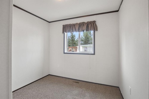 28 Parkside Drive, Red Deer, AB 