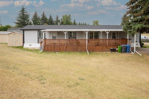 28 Parkside Drive, Red Deer, AB 