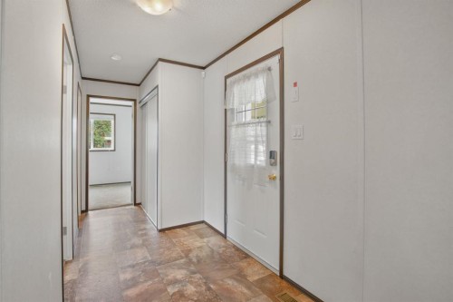 28 Parkside Drive, Red Deer, AB 