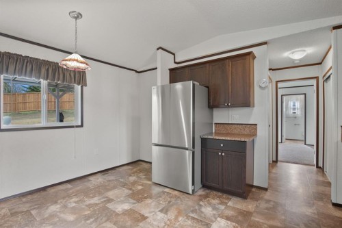 28 Parkside Drive, Red Deer, AB 