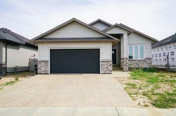 2517 65 Street Camrose, AB T4V 5J6