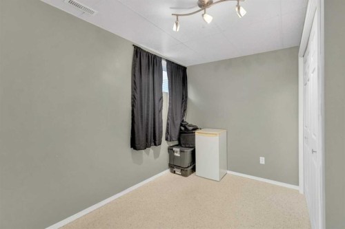 124 Kendrew Drive, Red Deer, AB 