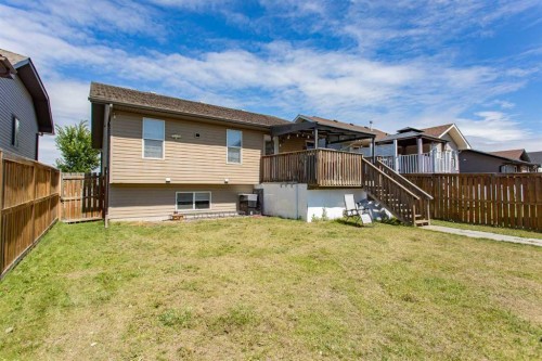 71 Vanier Drive, Red Deer, AB 