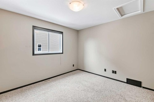 110 Ingram Close, Red Deer, AB 
