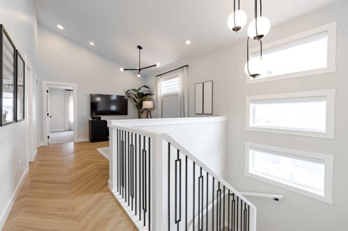 70 Rosemary Gardens Se, Calgary, AB 