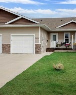 3921 75 Street Camrose, AB T4V 4C1