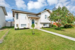 52 Harper Drive Sylvan Lake, AB T4S 1X7