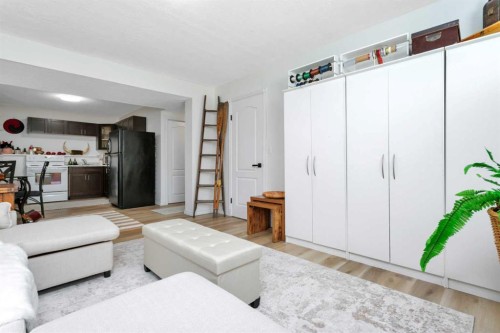 52 Harper Drive, Sylvan Lake, AB 
