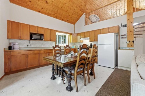91 Oliver Avenue, Gull Lake, AB 