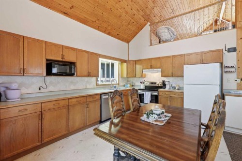 91 Oliver Avenue, Gull Lake, AB 