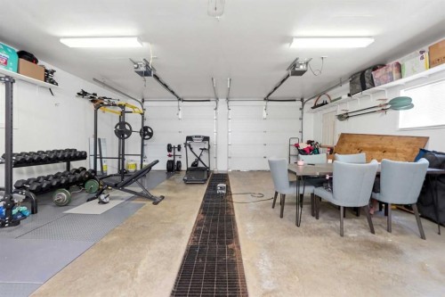 91 Oliver Avenue, Gull Lake, AB 