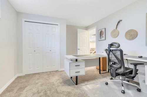 110 Lord Close, Red Deer, AB 