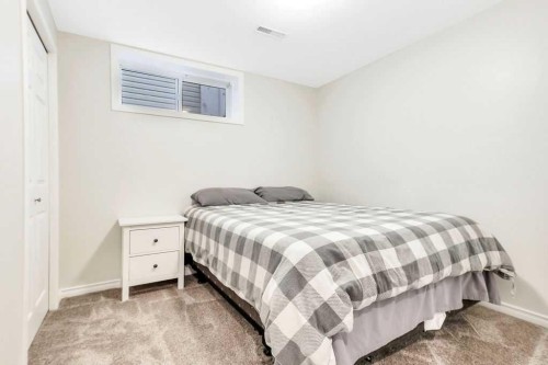 110 Lord Close, Red Deer, AB 